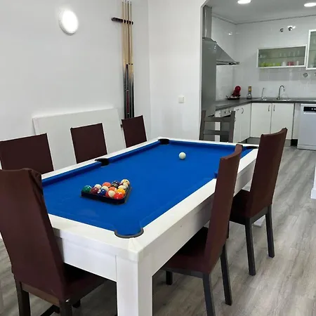 Apartment La Marina *