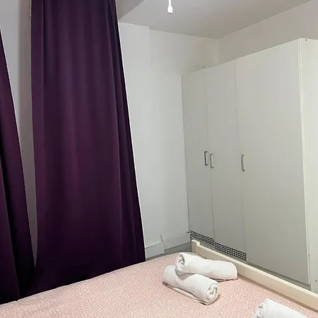 Apartment La Marina